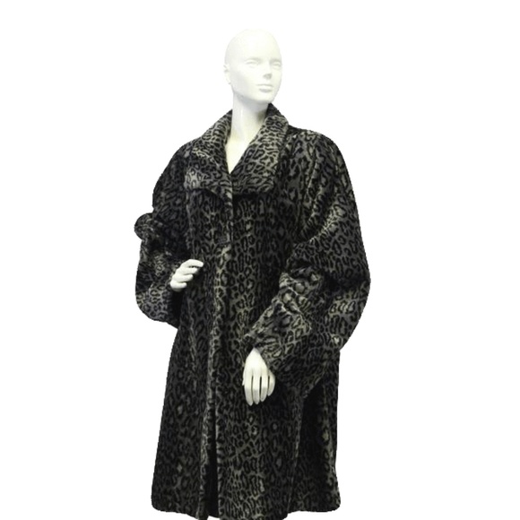 Olympia Other - Olympia Womens Faux Fur Coat sz 3X (SKU 000015).